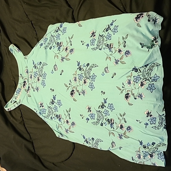 Torrid High Neck Floral Tank - Picture 3 of 6